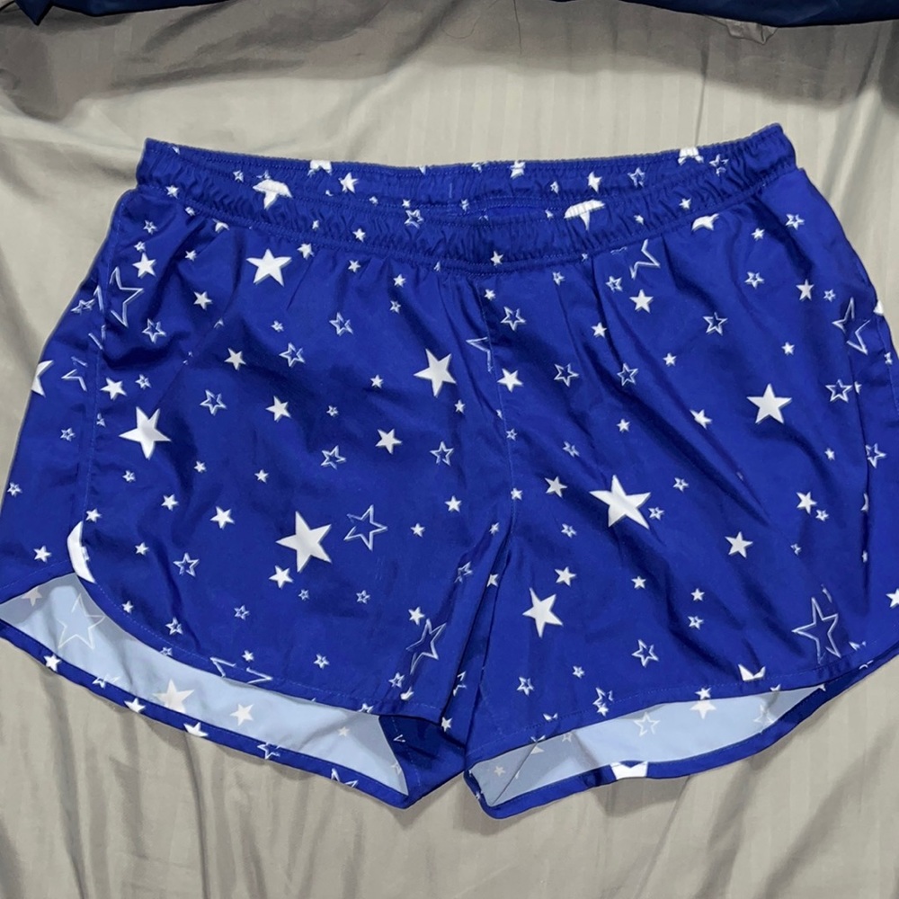 Large Old Navy Activewear shorts